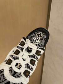 Picture of Louis Vuitton Shoes _SKULVsz35-42mnf012017713